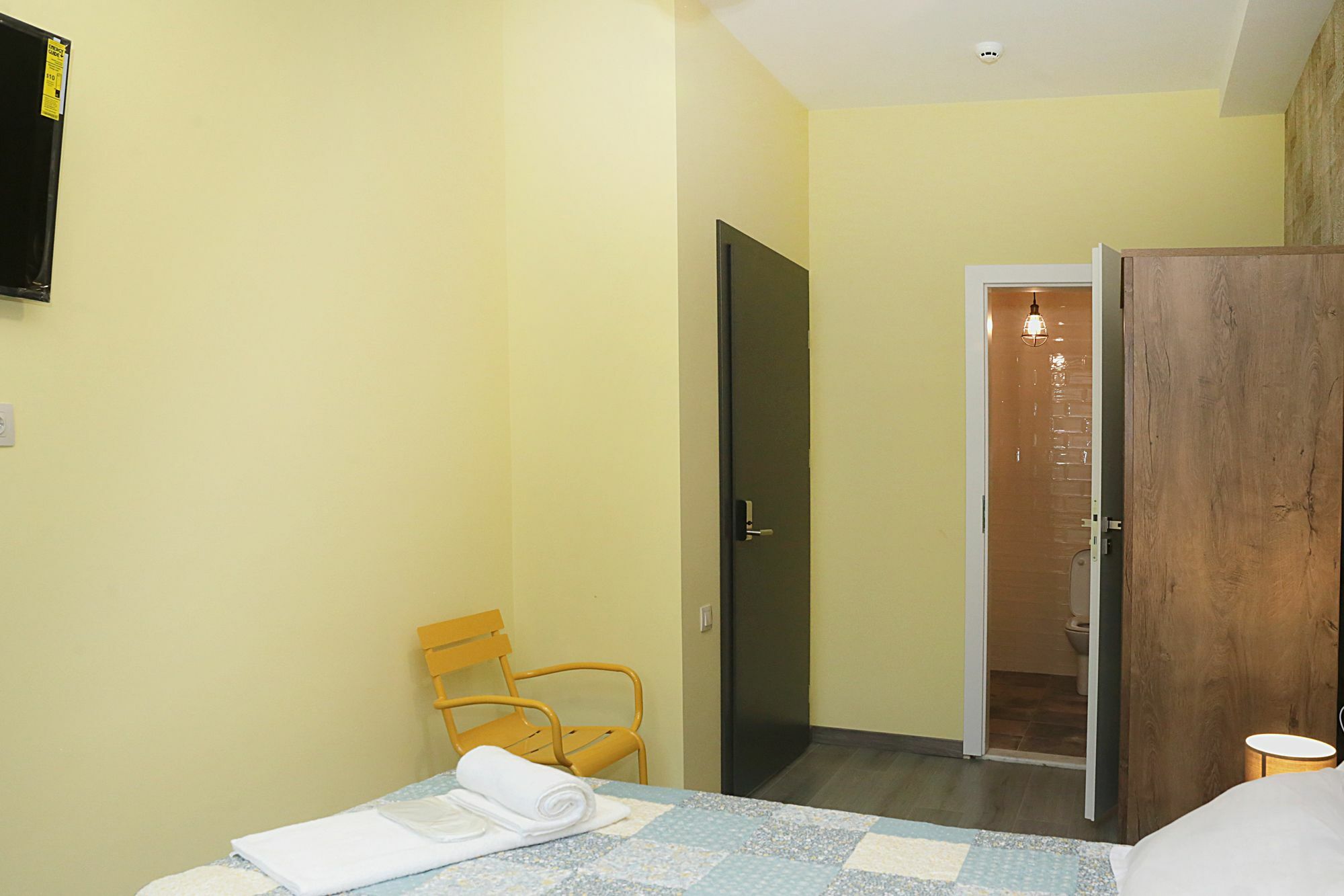 G-Old Town Hotel Tbilisi Buitenkant foto