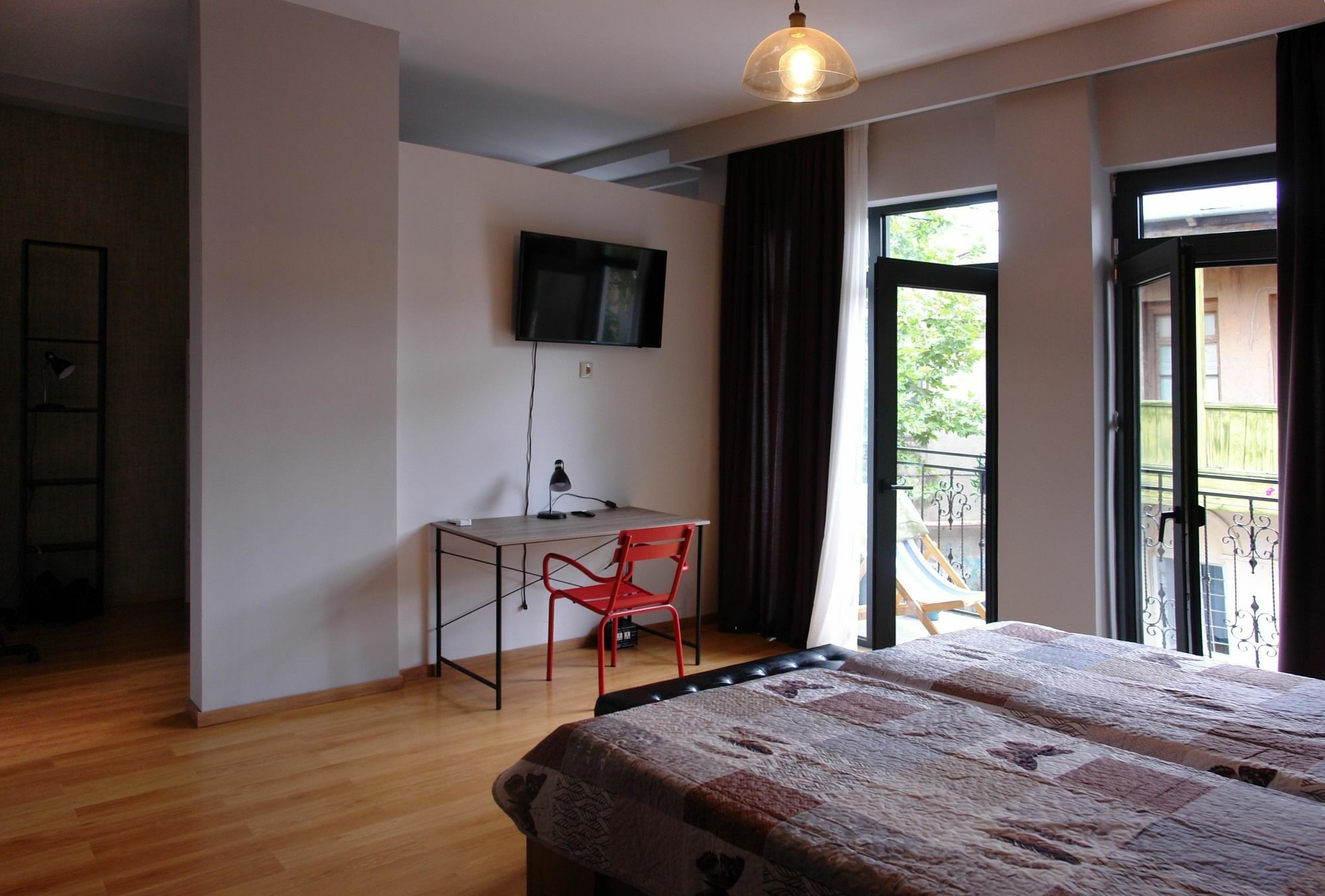 G-Old Town Hotel Tbilisi Buitenkant foto